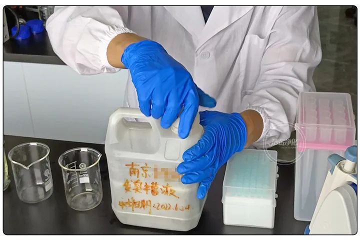 潔匠凈化·的凈工業(yè)除臭劑_切削液變質(zhì)、發(fā)臭，車間異味污染大，除臭劑該怎么選？