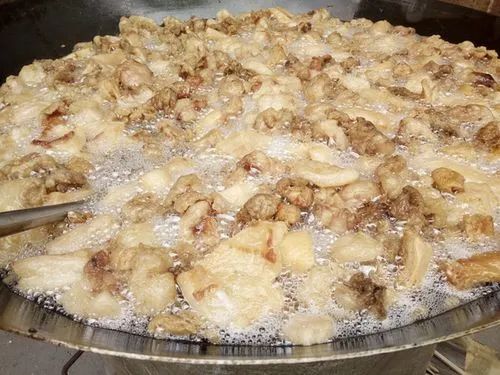 炸豬油廠油煙異味濃、刺激性大，Dejing的凈除臭劑快速除臭